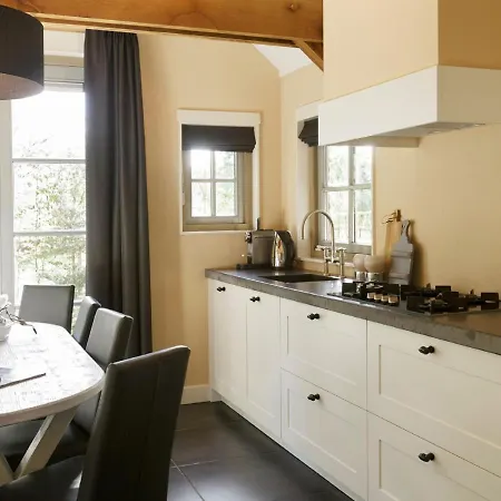 Holiday Vrijrijck Vlindervallei-6 * Drie